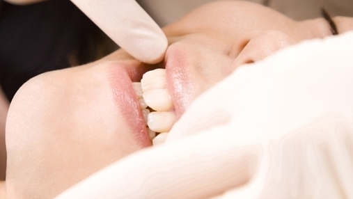 千葉市若葉区のインプラント治療